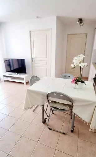 2 Pieces Menton